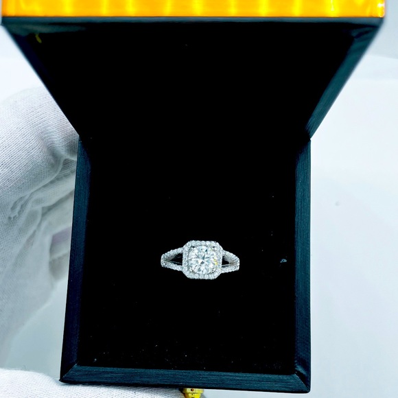 1.0 moissanite silver ring with certificate platinum plated - Picture 1 of 1